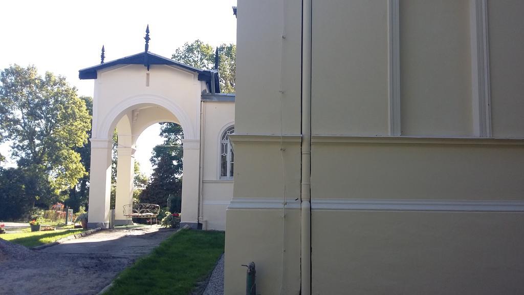 Agroturystyka "Palac W Janowie" Номер фото